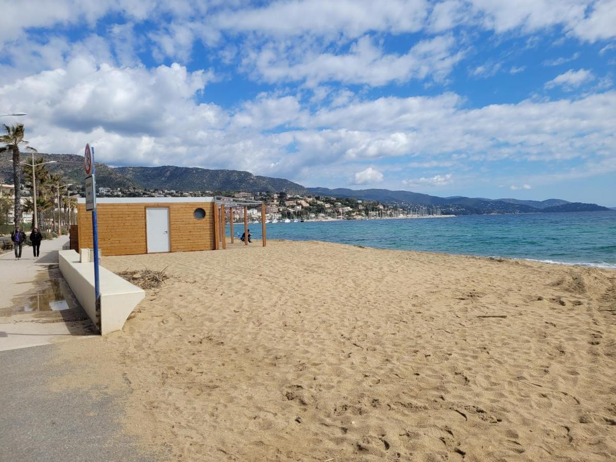 Appartement Paisible Avec Vue Panoramique Mer Et Acces Direct Plage Bormes-les-Mimosas Exterior photo